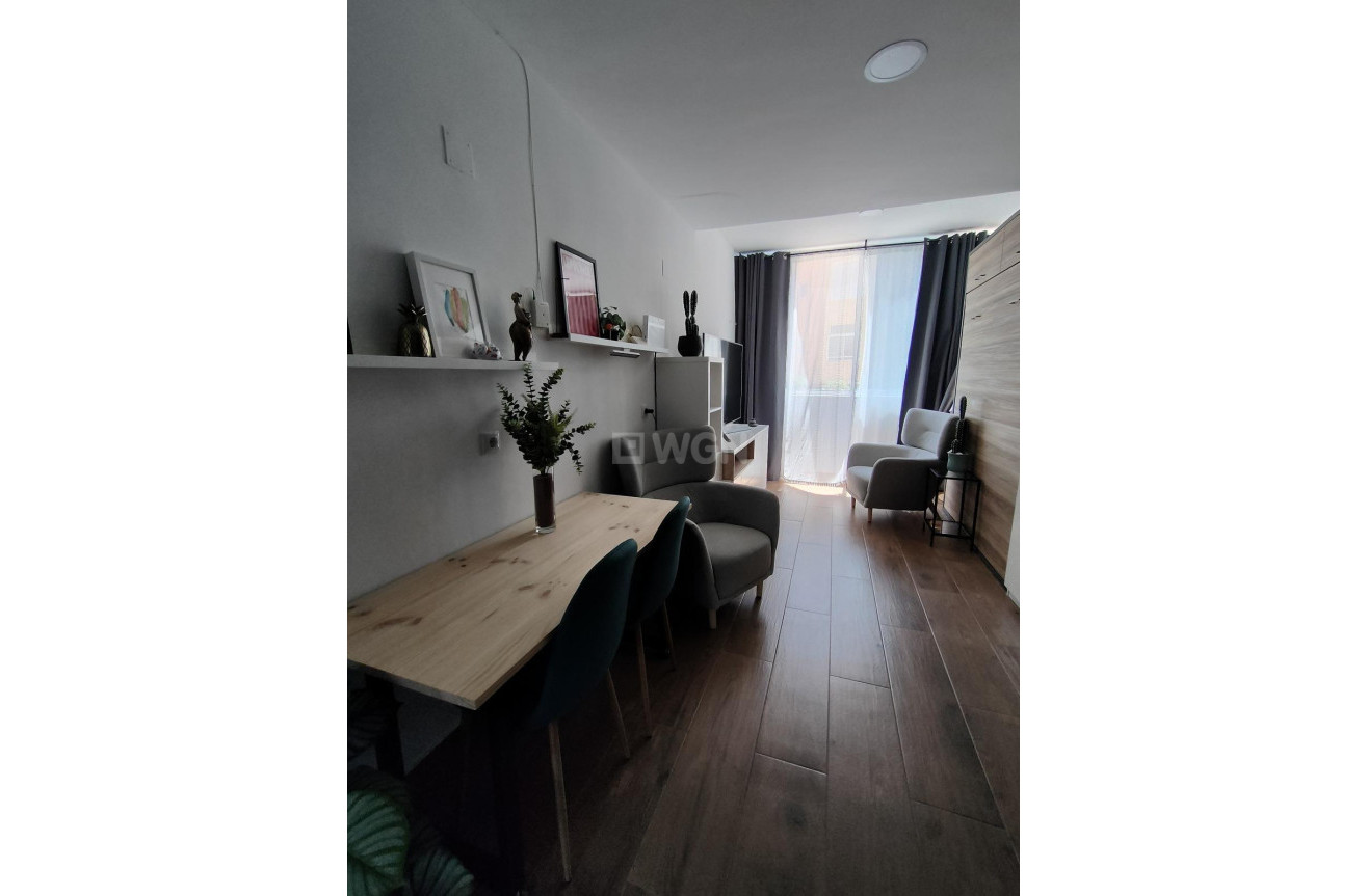 Reventa - Apartamento / piso - Torrevieja - La Mata