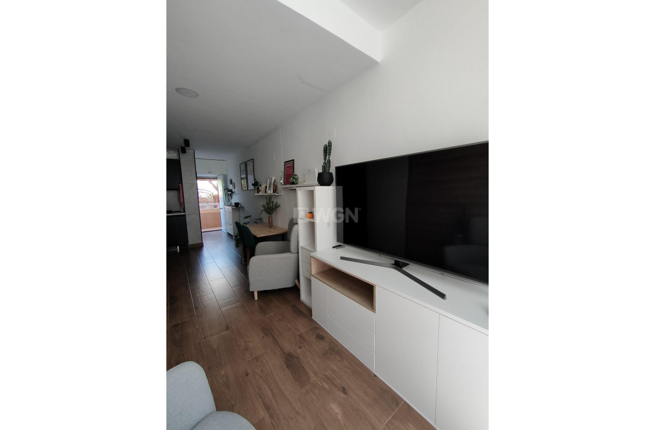 Reventa - Apartamento / piso - Torrevieja - La Mata