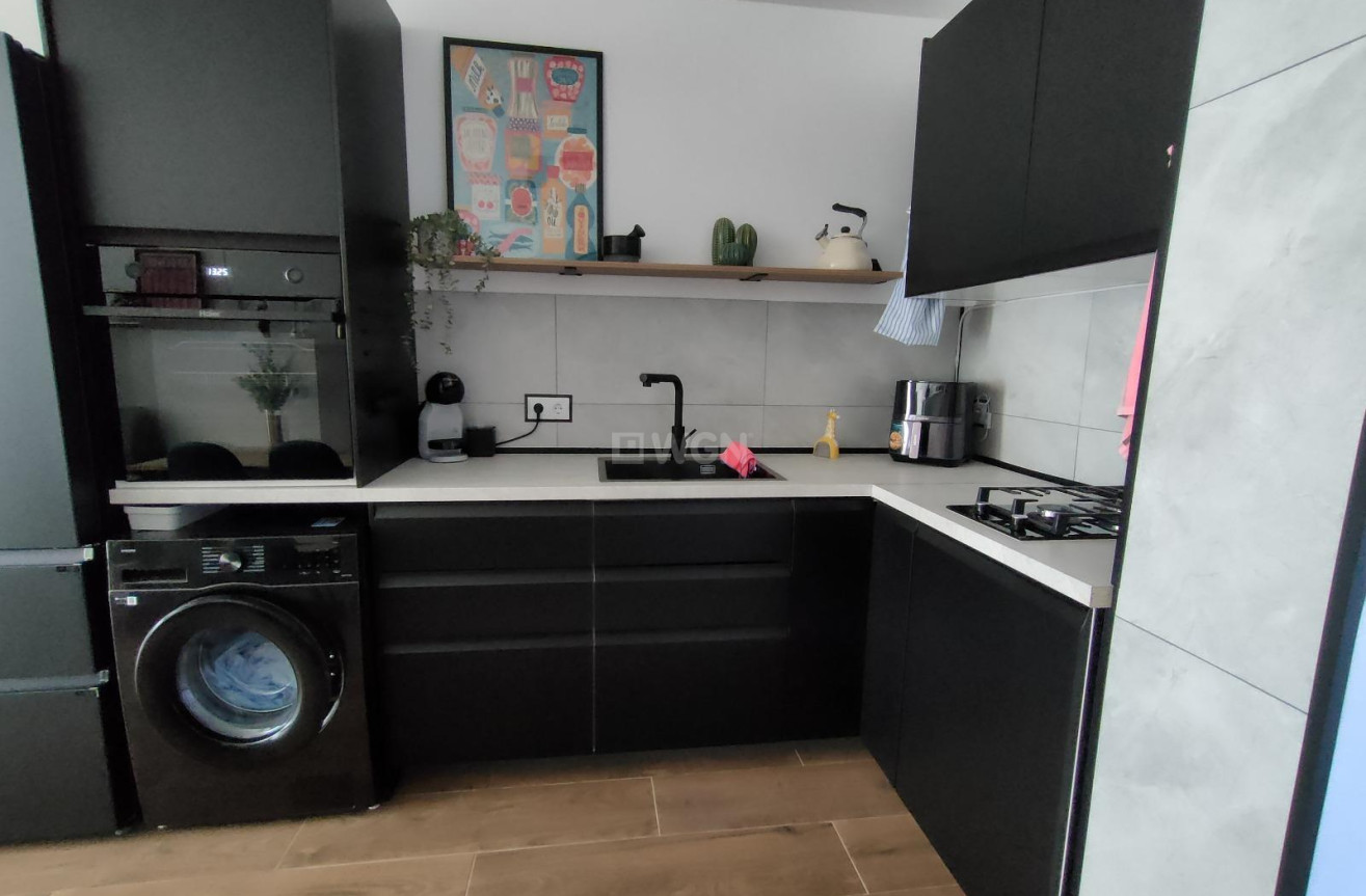 Reventa - Apartamento / piso - Torrevieja - La Mata