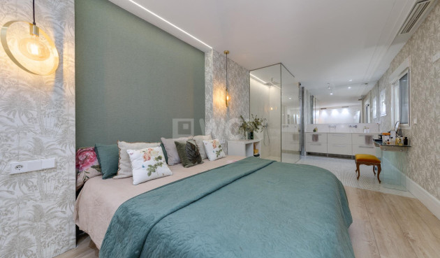 Resale - Apartment / flat - Torrevieja - Playa del Cura