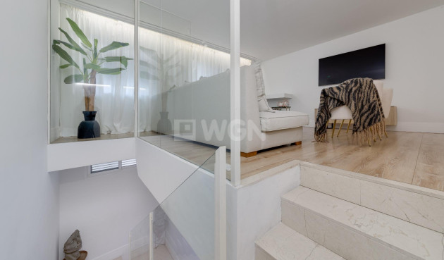 Resale - Apartment / flat - Torrevieja - Playa del Cura