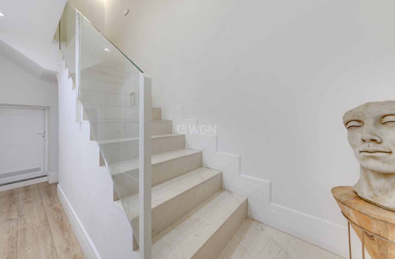 Resale - Apartment / flat - Torrevieja - Playa del Cura