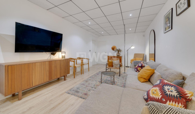 Resale - Apartment / flat - Torrevieja - Playa del Cura