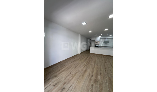 Reventa - Apartamento / piso - Torrevieja - La Mata
