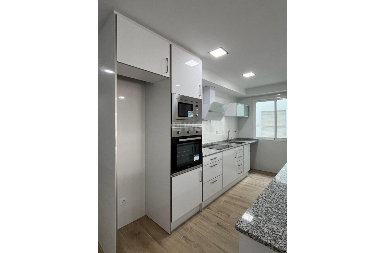 Reventa - Apartamento / piso - Torrevieja - La Mata