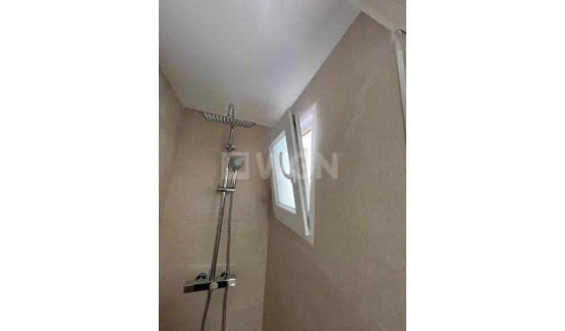 Reventa - Apartamento / piso - Torrevieja - La Mata