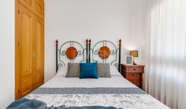 Odsprzedaż - Daszek - Torrevieja - Paseo Maritimo