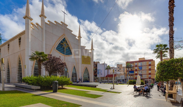Odsprzedaż - Daszek - Torrevieja - Paseo Maritimo