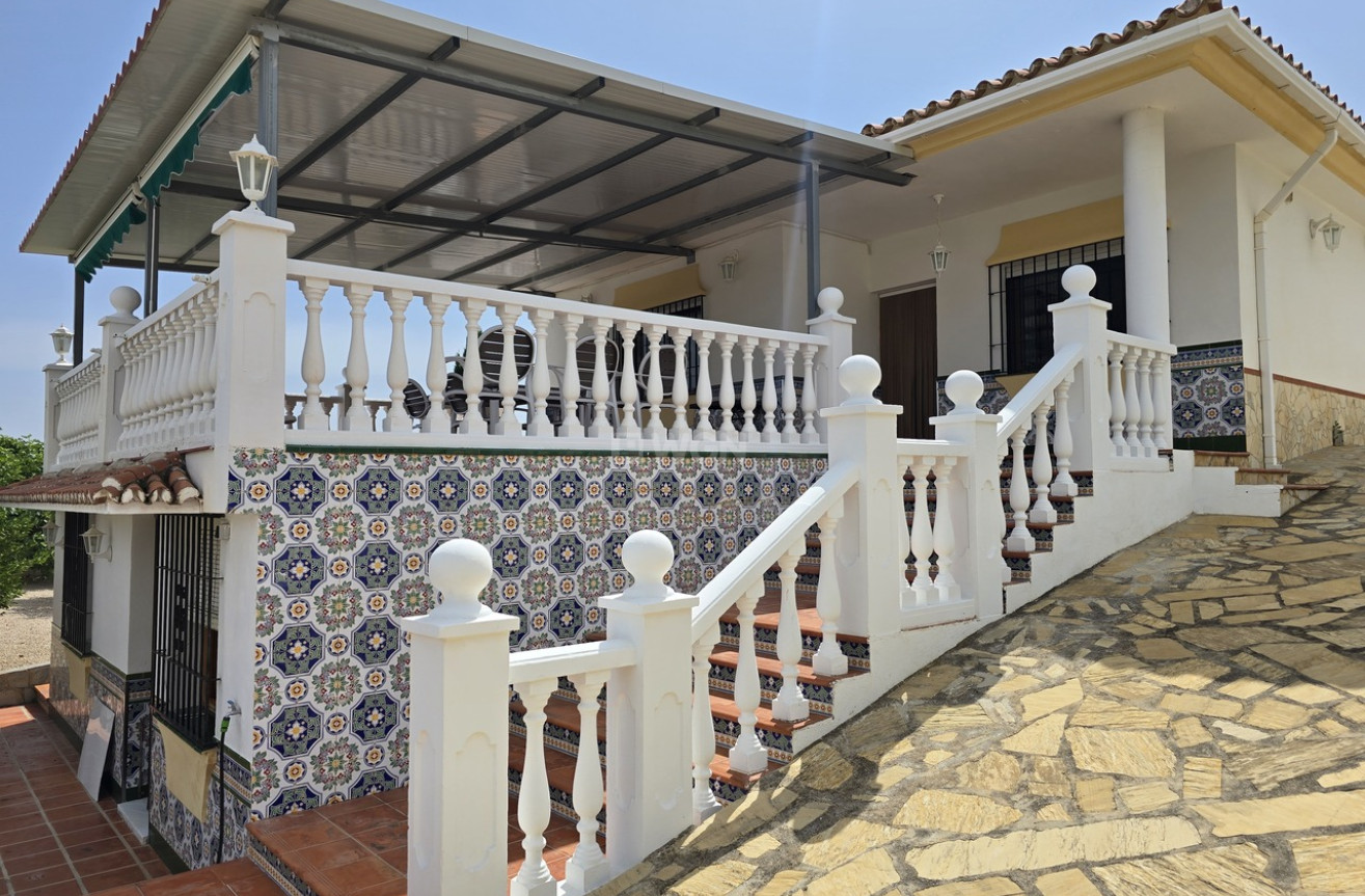 Odsprzedaż - Villa - Periana - Inland