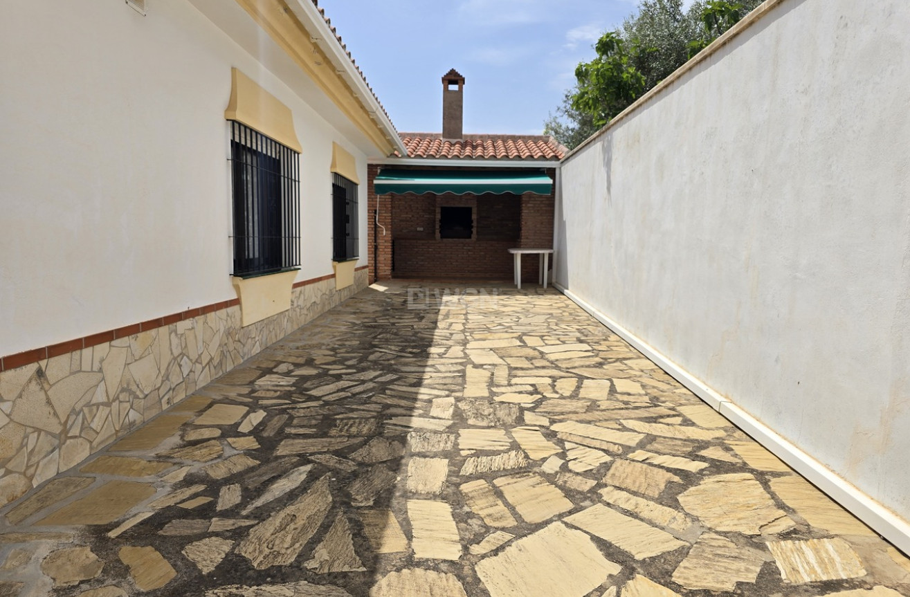 Odsprzedaż - Villa - Periana - Inland