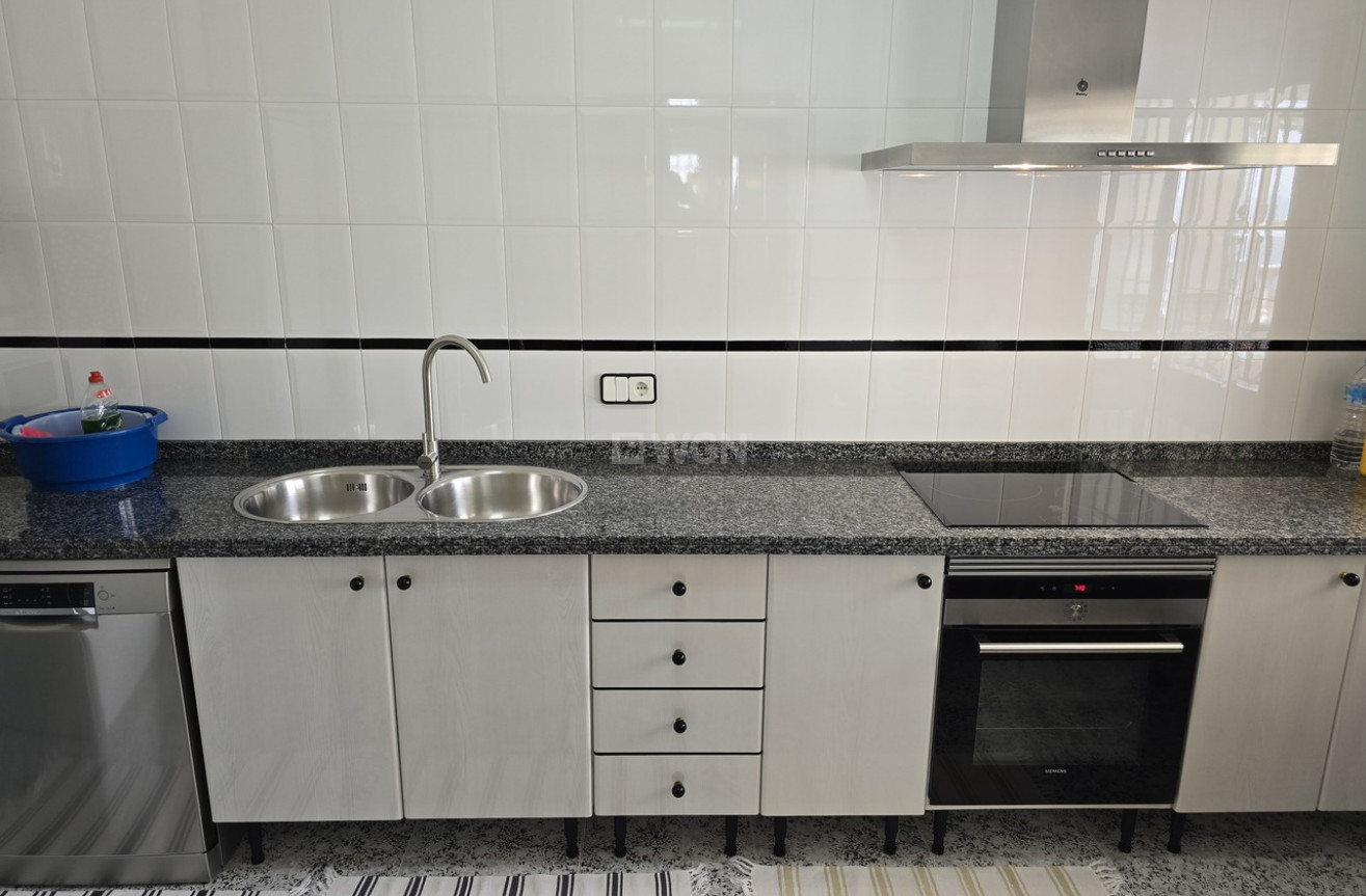 Odsprzedaż - Villa - Periana - Inland