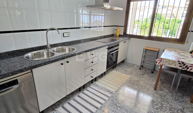 Odsprzedaż - Villa - Periana - Inland