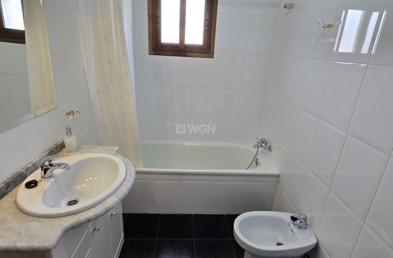 Odsprzedaż - Villa - Periana - Inland