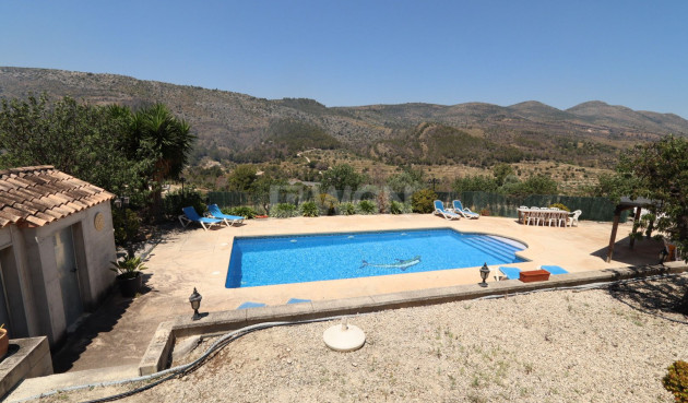 Resale - Villa - Benissa - Costa Blanca