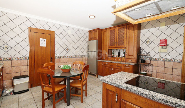 Resale - Villa - Benissa - Costa Blanca