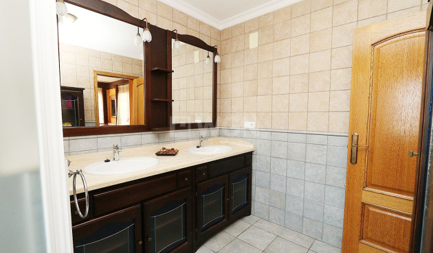 Resale - Villa - Benissa - Costa Blanca