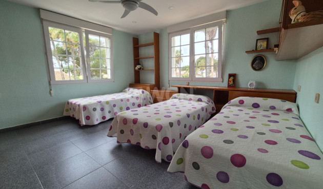 Resale - Villa - Orihuela - Inland