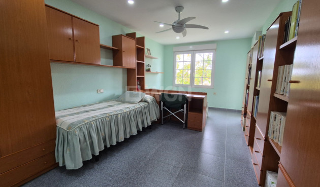 Resale - Villa - Orihuela - Inland