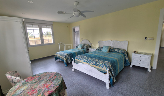 Resale - Villa - Orihuela - Inland