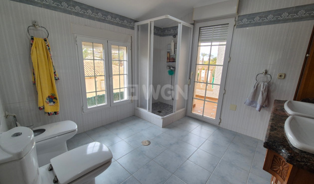 Resale - Villa - Orihuela - Inland