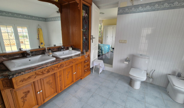 Resale - Villa - Orihuela - Inland