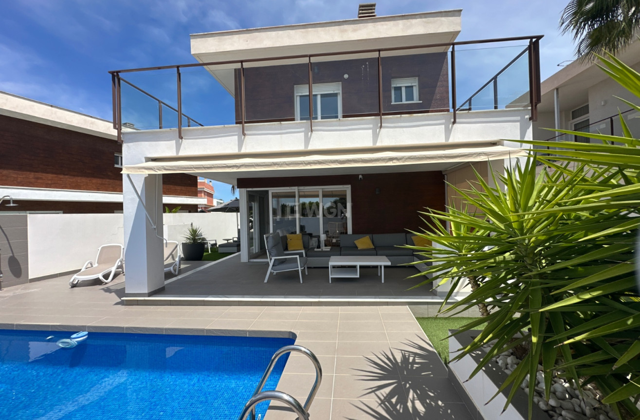 Odsprzedaż - Villa - Gran Alacant - Costa Blanca