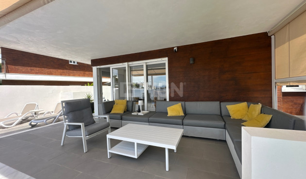 Odsprzedaż - Villa - Gran Alacant - Costa Blanca