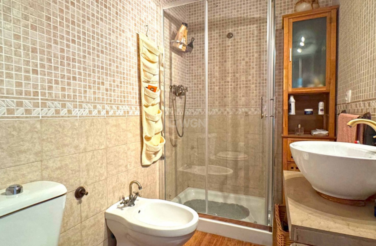 Resale - Bungalow - Torrevieja - Costa Blanca