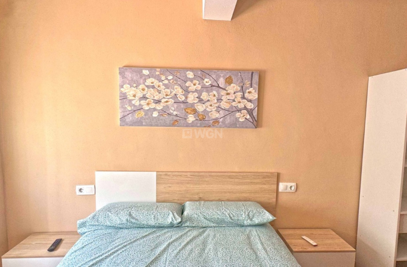 Resale - Bungalow - Torrevieja - Costa Blanca