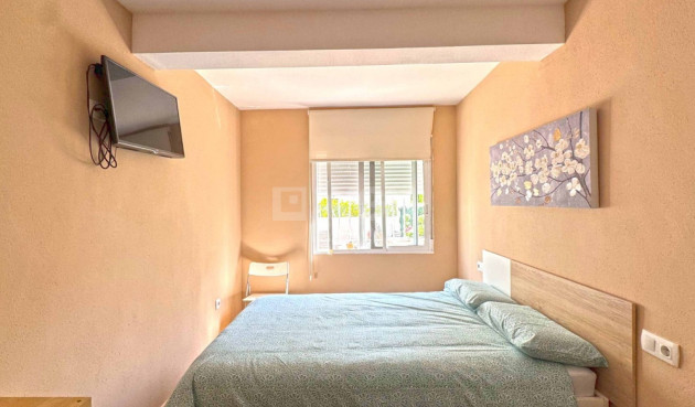 Resale - Bungalow - Torrevieja - Costa Blanca