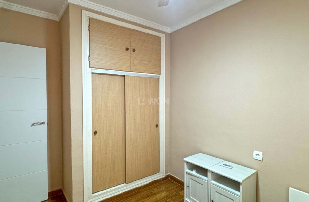 Resale - Bungalow - Torrevieja - Costa Blanca