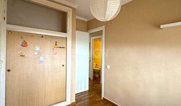 Resale - Bungalow - Torrevieja - Costa Blanca