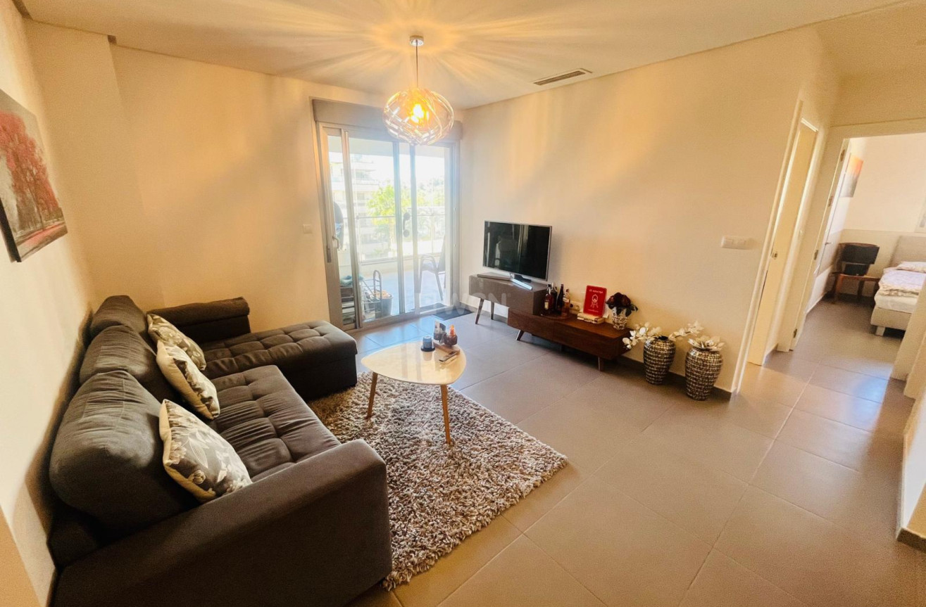 Odsprzedaż - Mieszkanie w bloku - Los Dolses - Inland