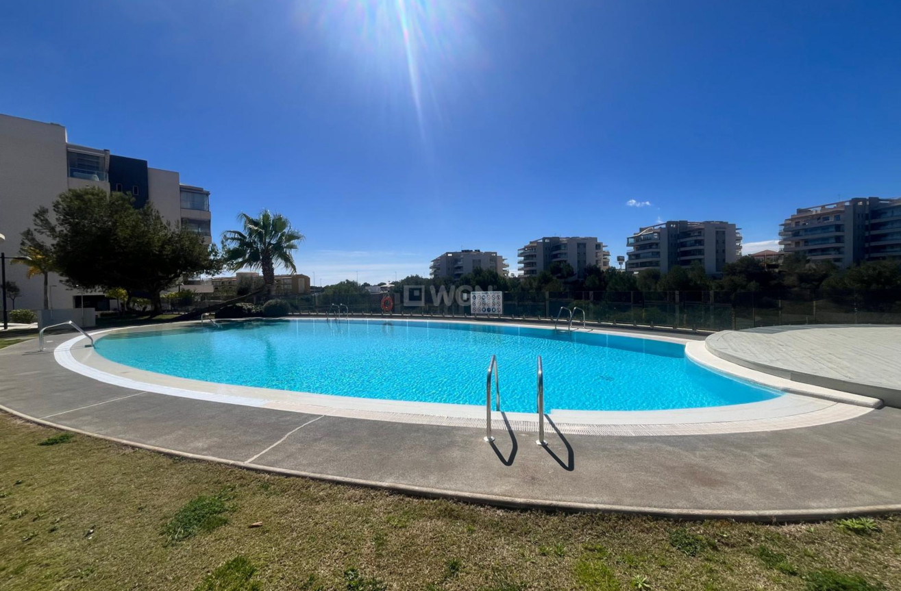 Odsprzedaż - Mieszkanie w bloku - Los Dolses - Inland