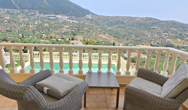 Odsprzedaż - Villa - Alcaucín - Inland