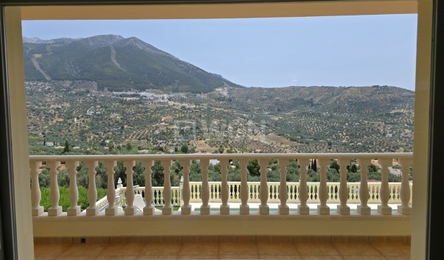 Odsprzedaż - Villa - Alcaucín - Inland