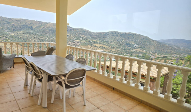 Odsprzedaż - Villa - Alcaucín - Inland