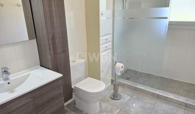 Odsprzedaż - Villa - Alcaucín - Inland