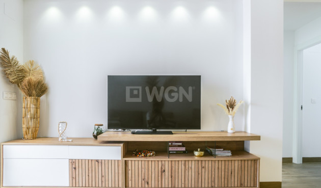 Odsprzedaż - Mieszkanie w bloku - Torrevieja - Costa Blanca