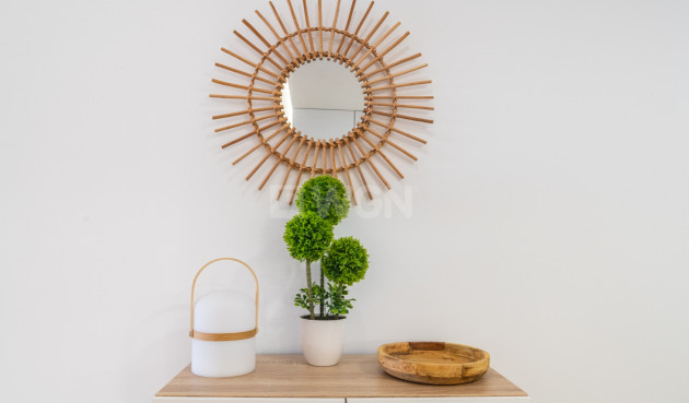 Odsprzedaż - Mieszkanie w bloku - Torrevieja - Costa Blanca