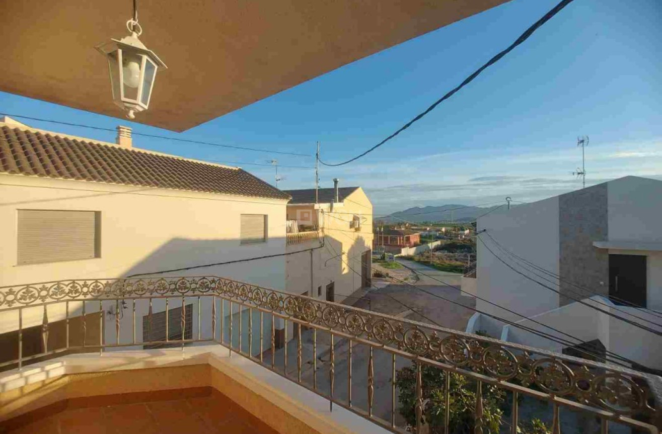 Odsprzedaż - Kamienica - Orihuela - Inland