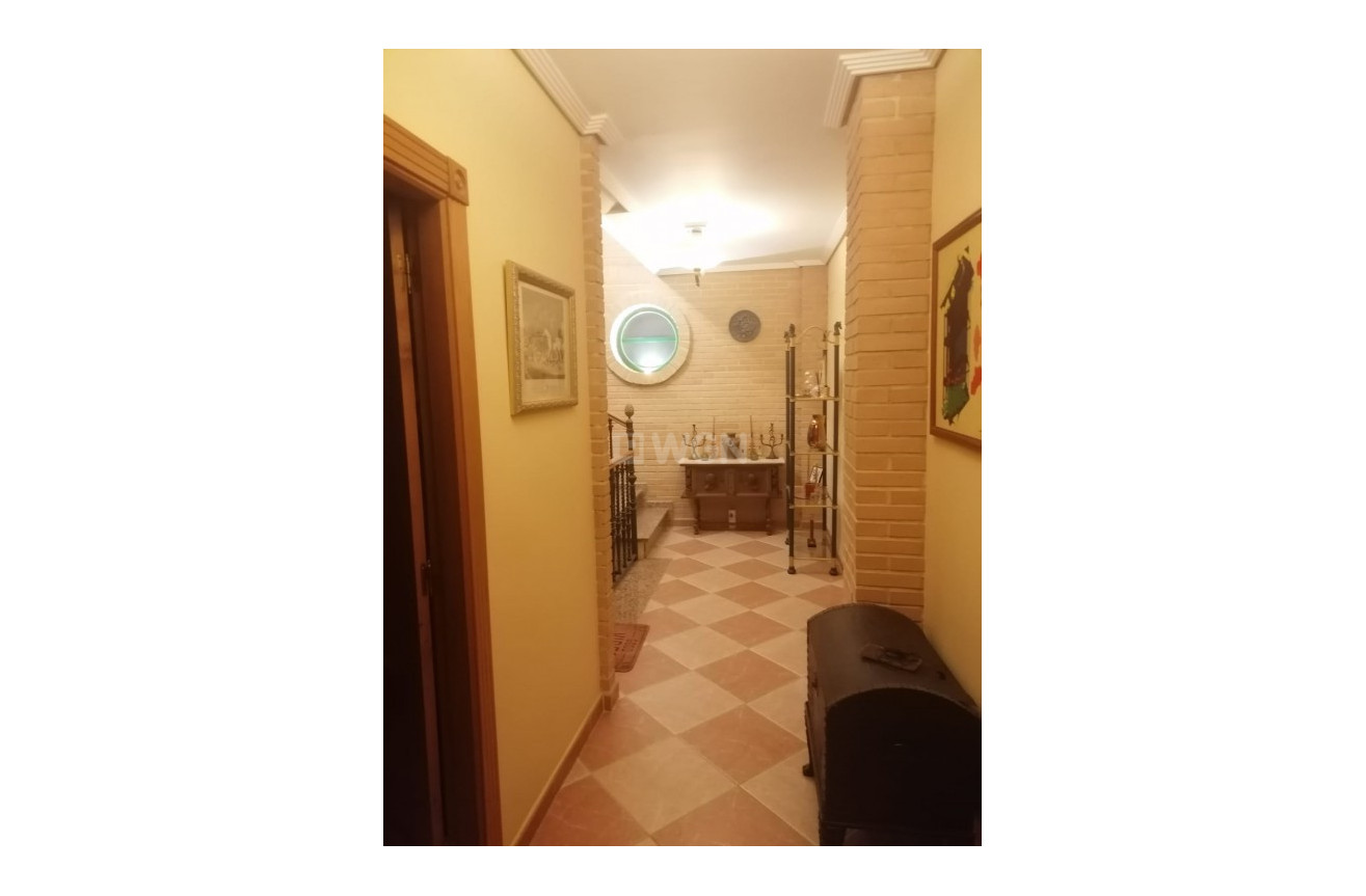 Odsprzedaż - Villa - Benidorm - Costa Blanca