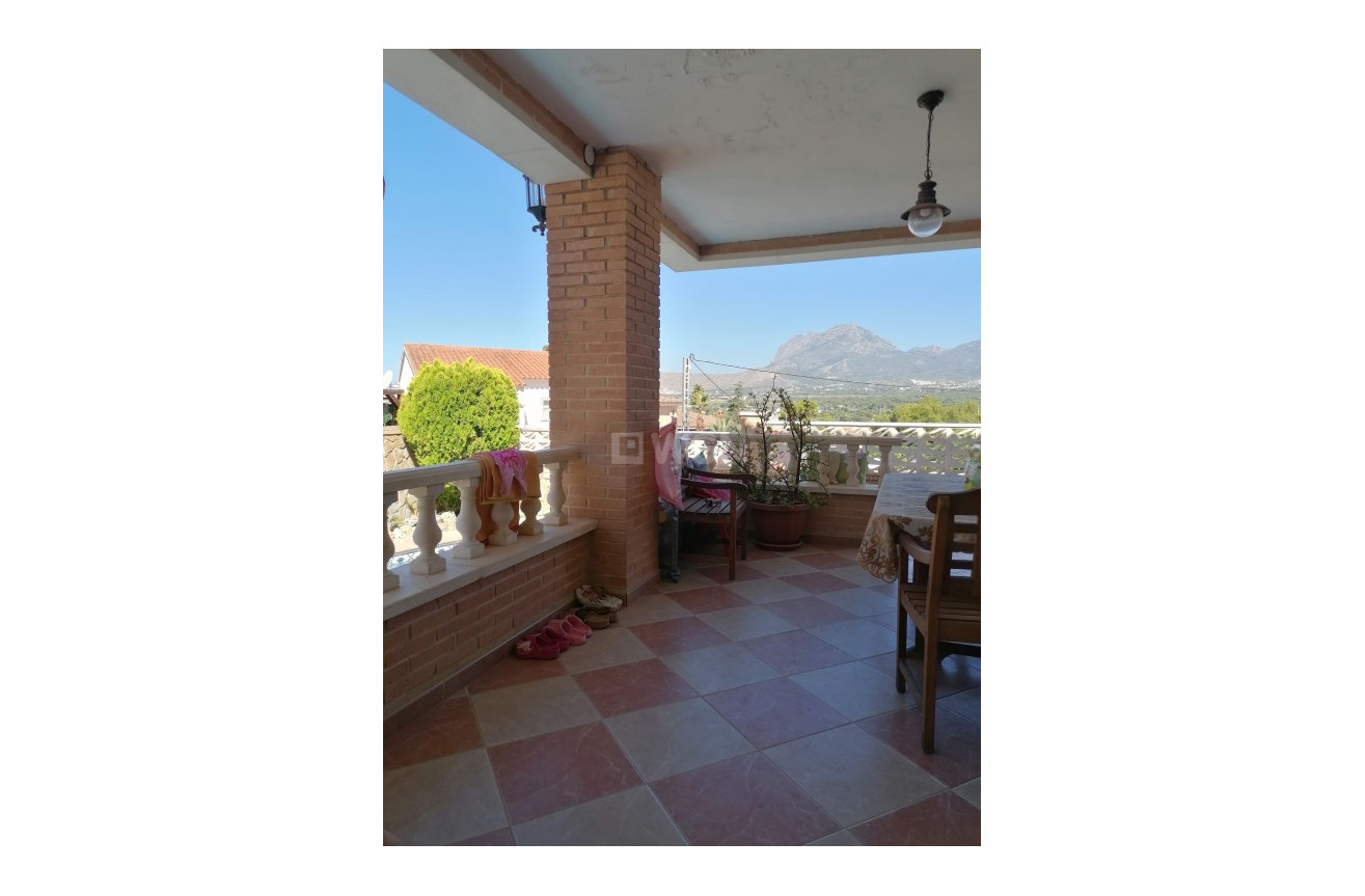 Odsprzedaż - Villa - Benidorm - Costa Blanca