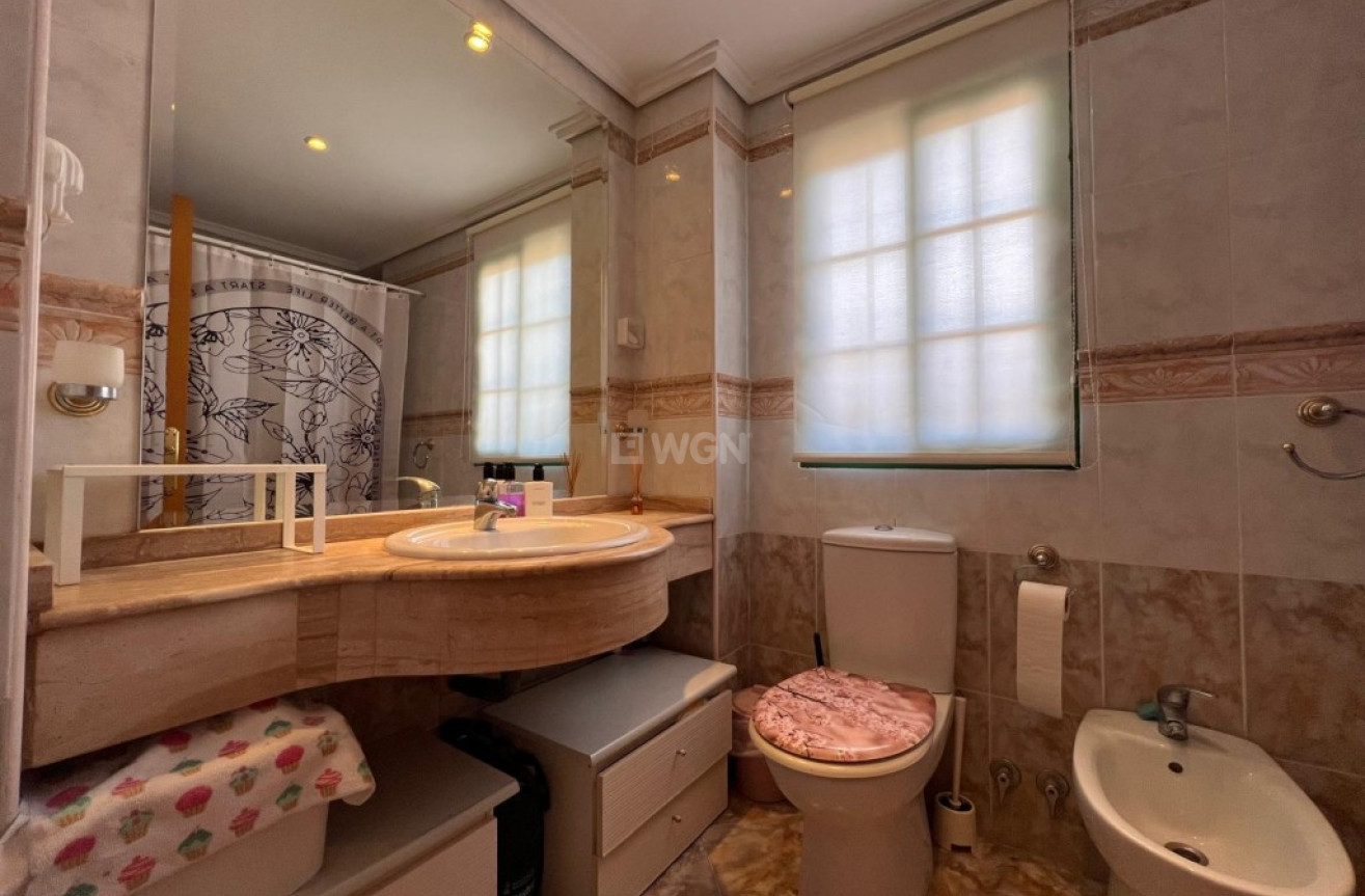 Odsprzedaż - Villa - Benidorm - Costa Blanca