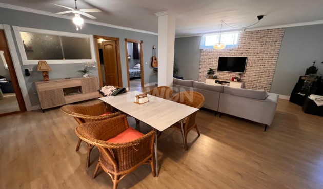 Odsprzedaż - Villa - Benidorm - Costa Blanca