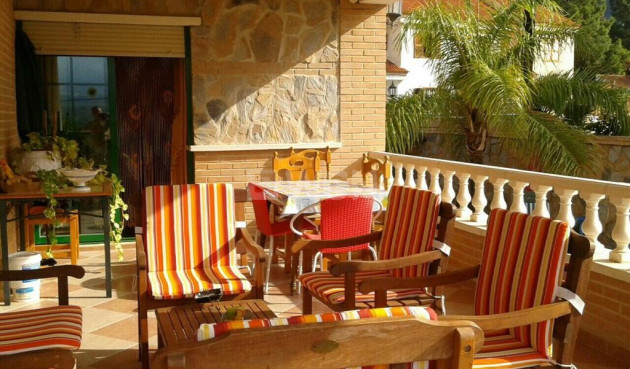 Odsprzedaż - Villa - Benidorm - Costa Blanca