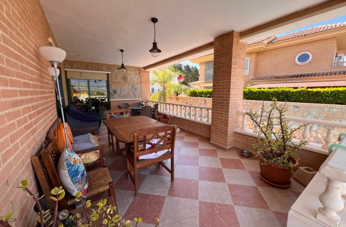 Odsprzedaż - Villa - Benidorm - Costa Blanca