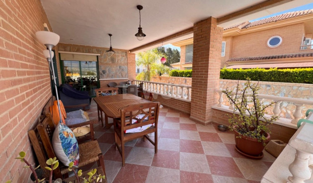 Odsprzedaż - Villa - Benidorm - Costa Blanca