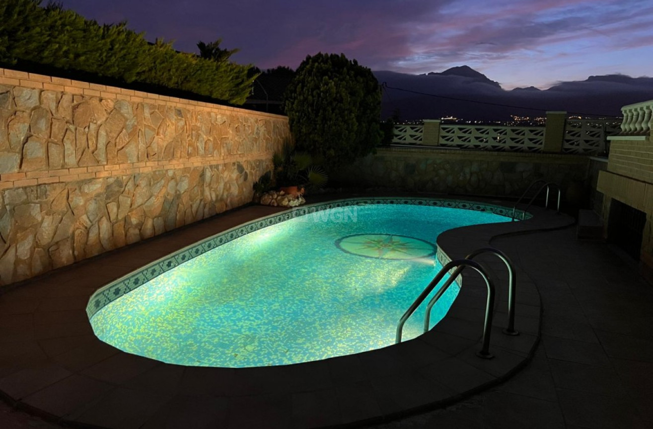 Odsprzedaż - Villa - Benidorm - Costa Blanca