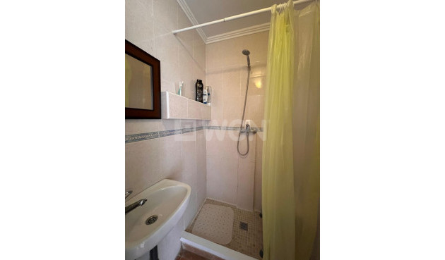 Odsprzedaż - Villa - Benidorm - Costa Blanca